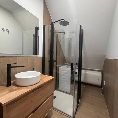 Apartamento Duplex Reformado - Estrella